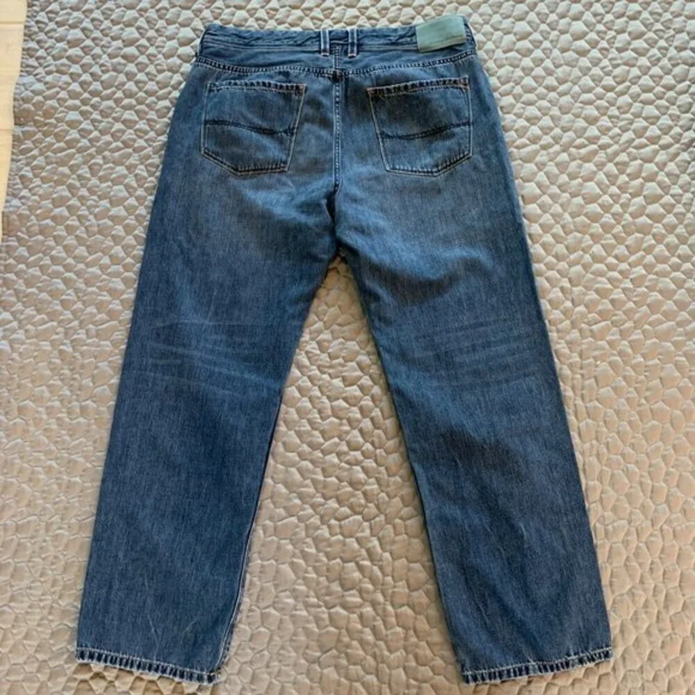 Tommy Bahama Standard Fit Jeans 36/30